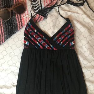 Women’s low cut halter top